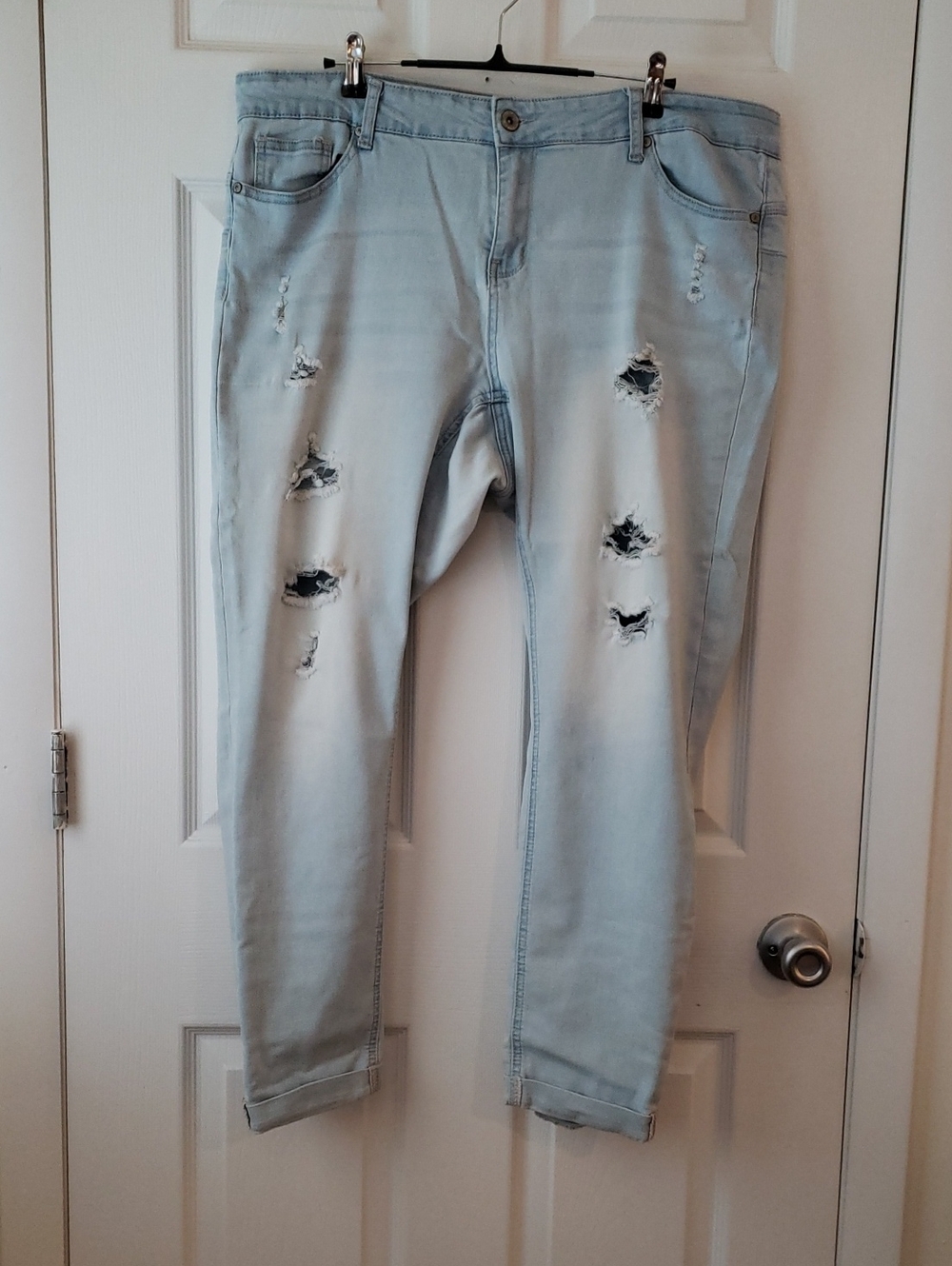 Wax Jean Light Blue Distressed Skinny Jeans